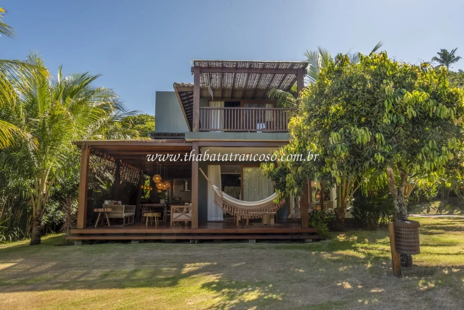 Casa Lua | 04 suítes em Condomínio Beira-Mar